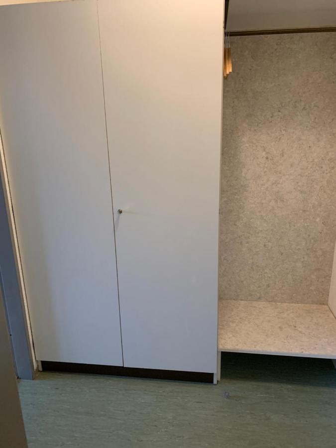 Ruhige Sonnige Wohnung Mit Rooftopterrasse Nahe Universitaet Gerbrunn Екстериор снимка