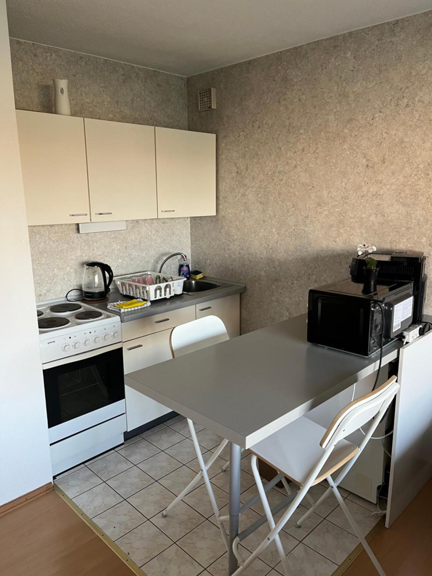 Ruhige Sonnige Wohnung Mit Rooftopterrasse Nahe Universitaet Gerbrunn Екстериор снимка